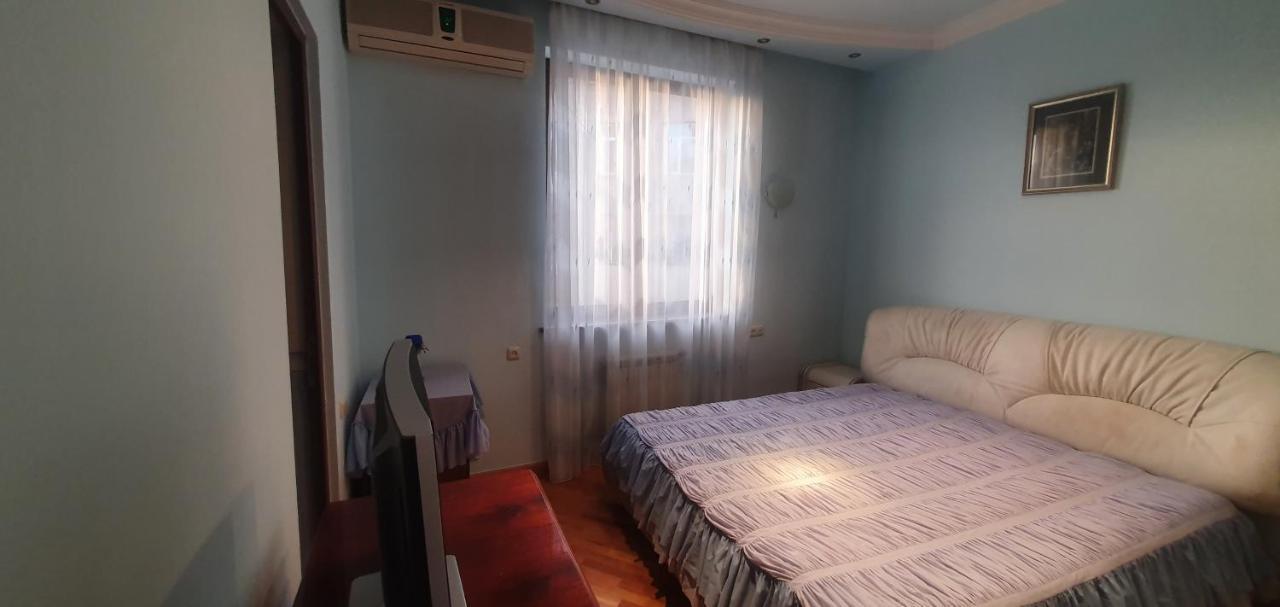 Guest House Yerevan Exterior photo
