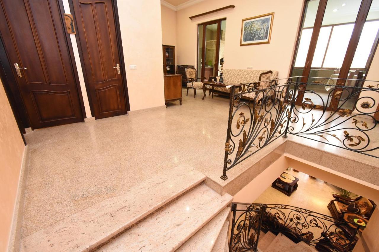 Guest House Yerevan Exterior photo