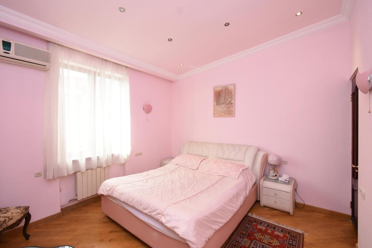 Guest House Yerevan Exterior photo